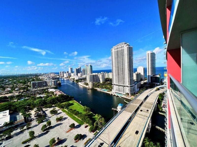 2602 E Hallandale Beach # 2008A, Hallandale Beach FL 33009 photo 2