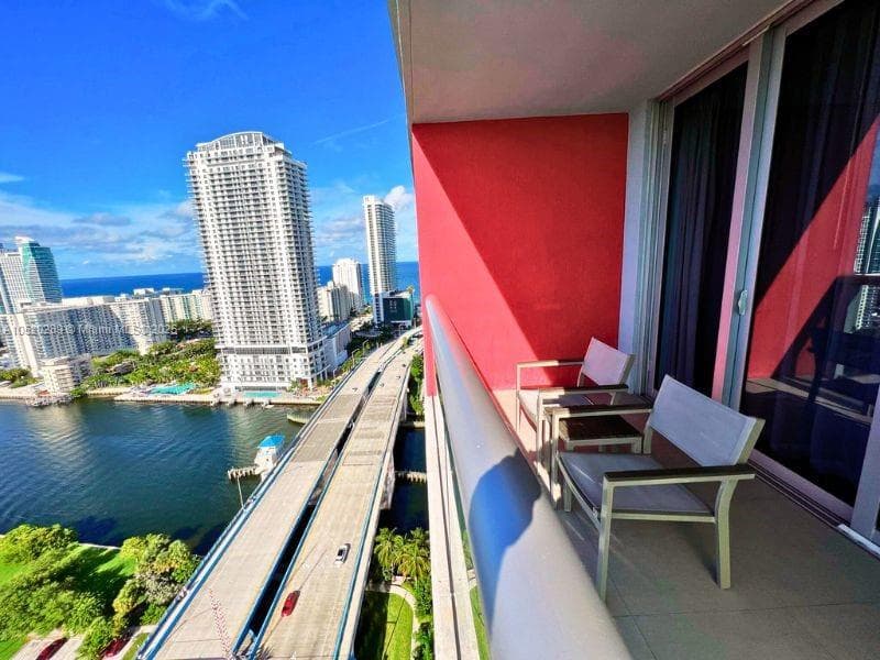 2602 E Hallandale Beach # 2008A, Hallandale Beach FL 33009 photo 4