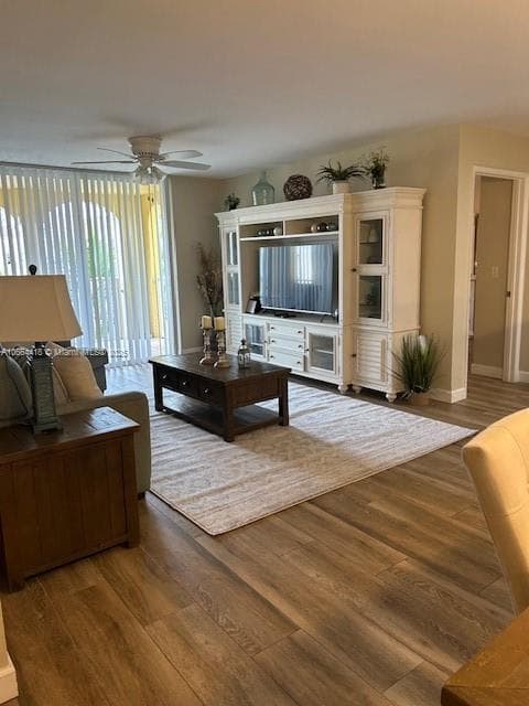 19701 E Country Club Dr # 5606, Aventura FL 33180 photo 4