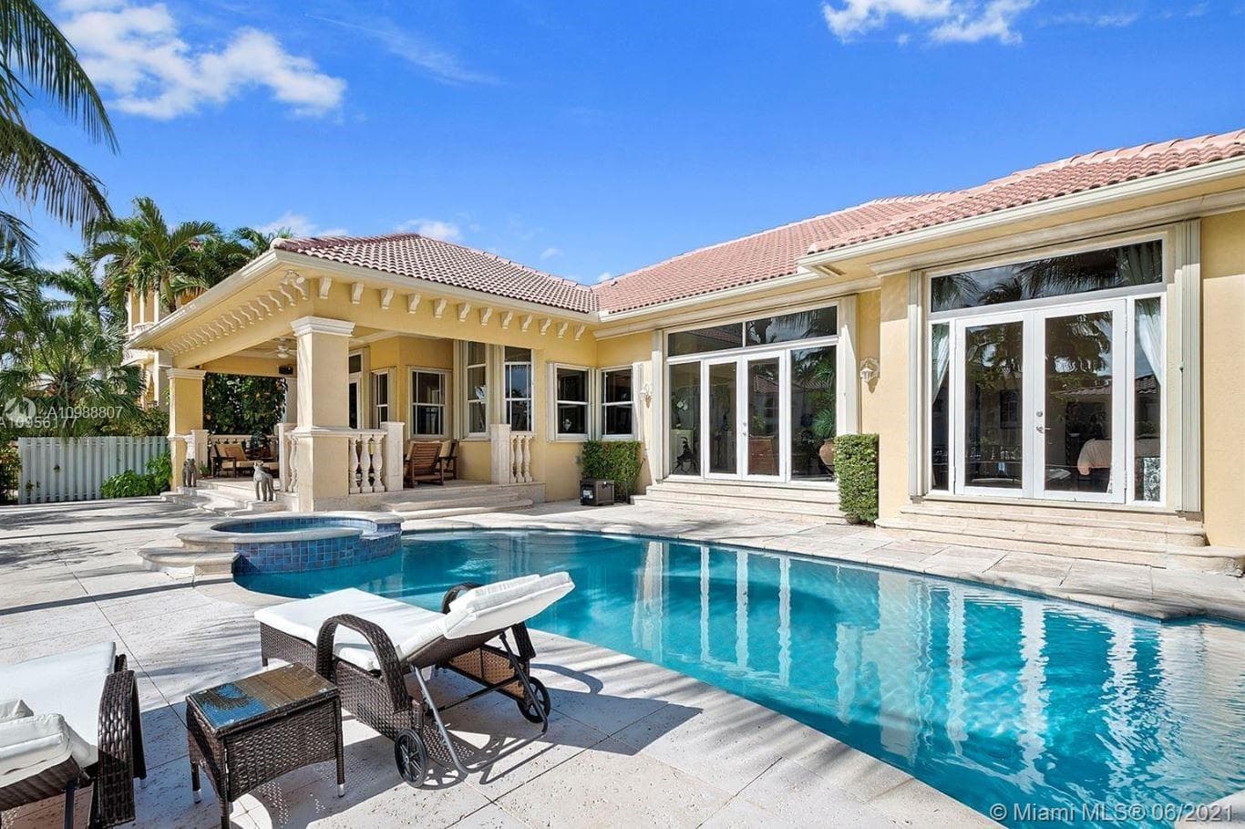 Listing