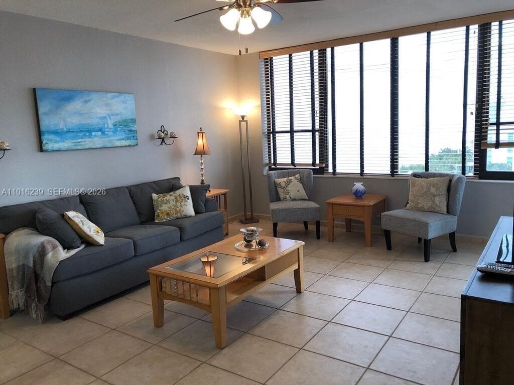 3505 S Ocean Dr # 1115, Hollywood FL 33019 photo 4
