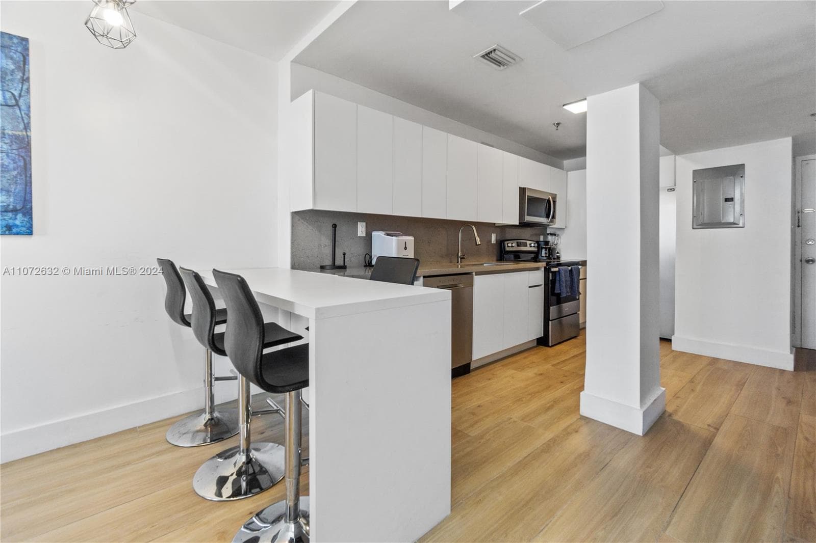 100 Lincoln Rd # 1627, Miami Beach, FL 33139 photo 5