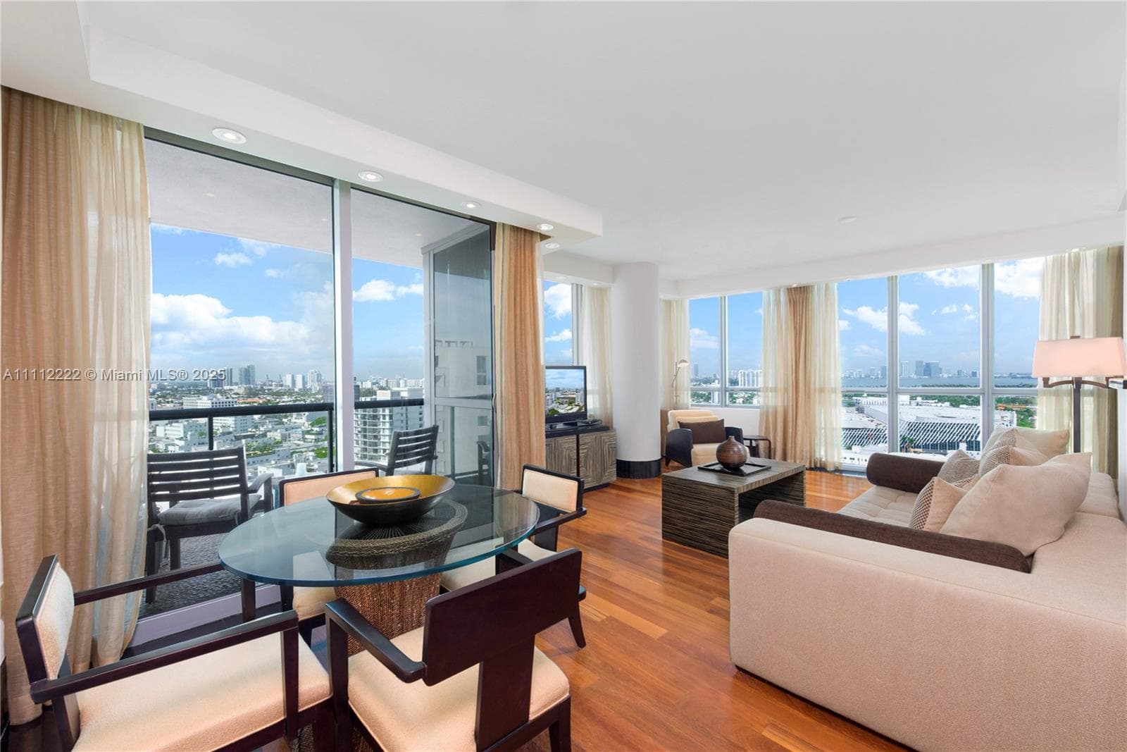 101 20th St # 2402, Miami Beach, FL 33139 photo 3