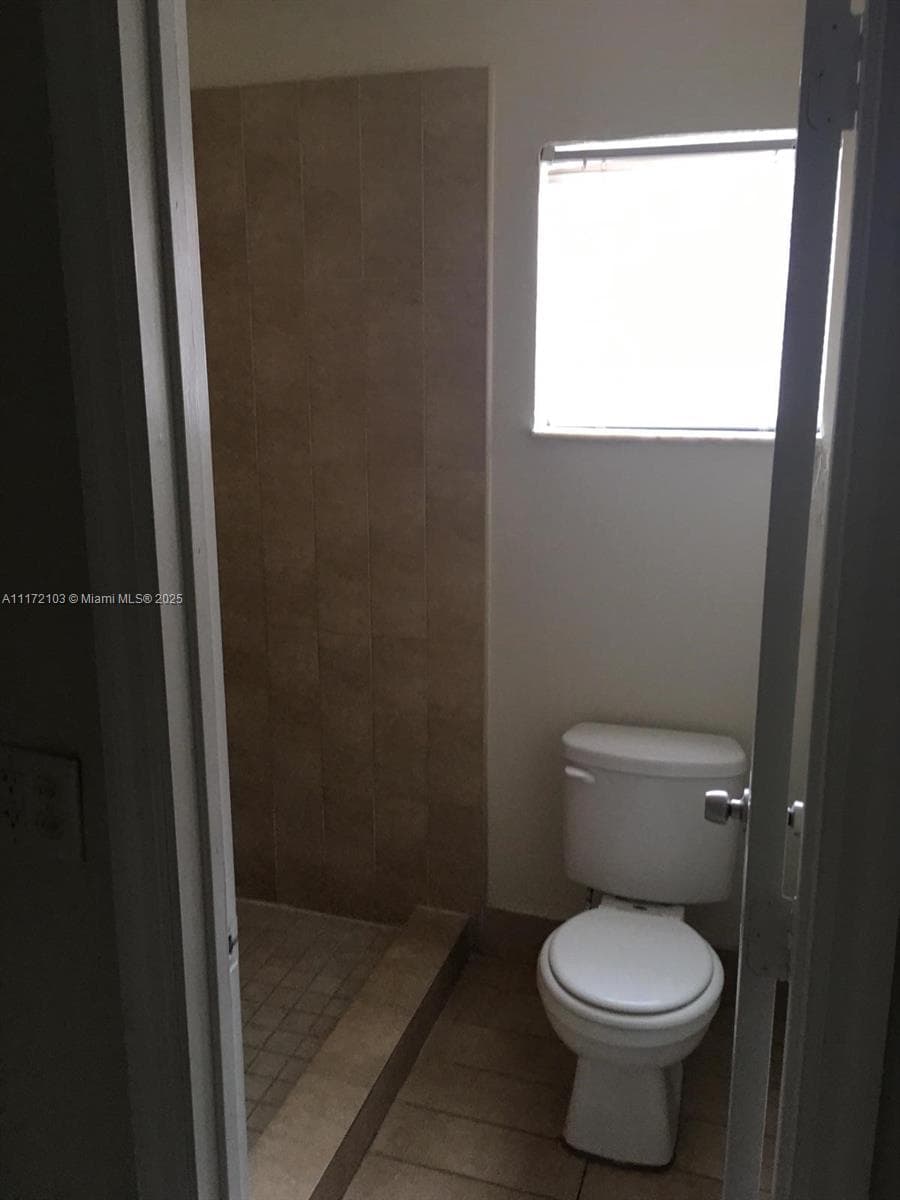 5962 NW 29th Pl # 112, Sunrise FL 33313 photo 4
