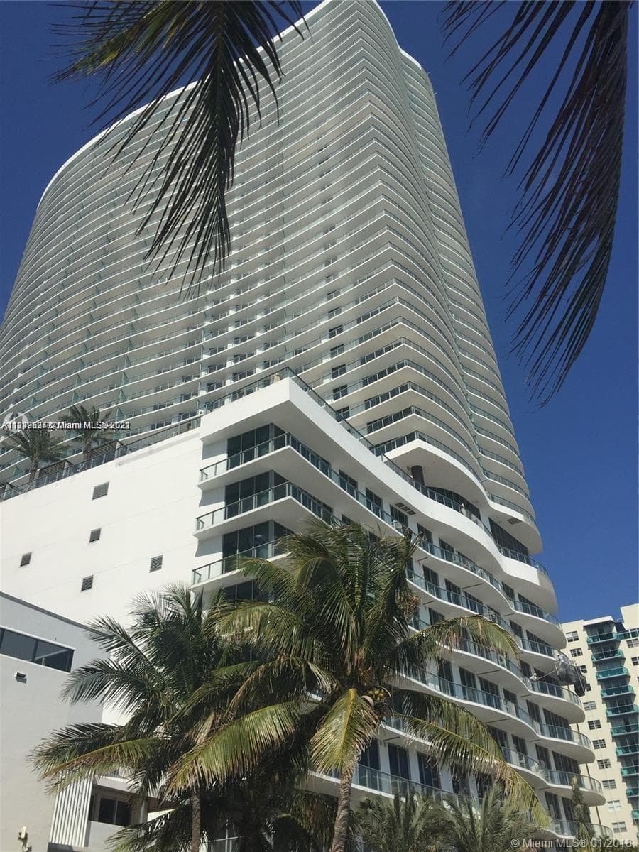 4111 S Ocean Dr # 1004, Hollywood, FL 33019