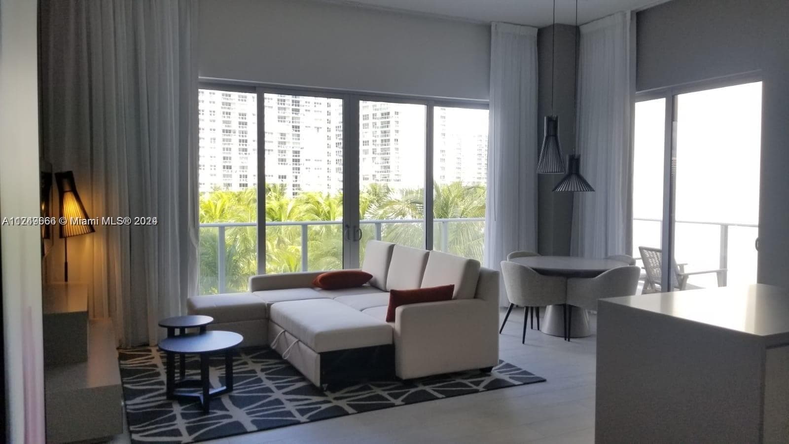 4010 S Ocean Dr # R301, Hollywood, FL 33019