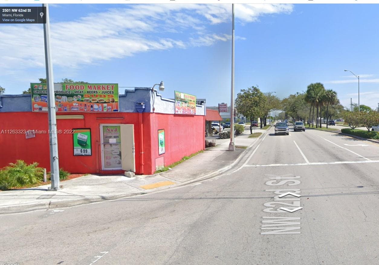 2467 NW 62nd St, Miami FL 33147 photo 3