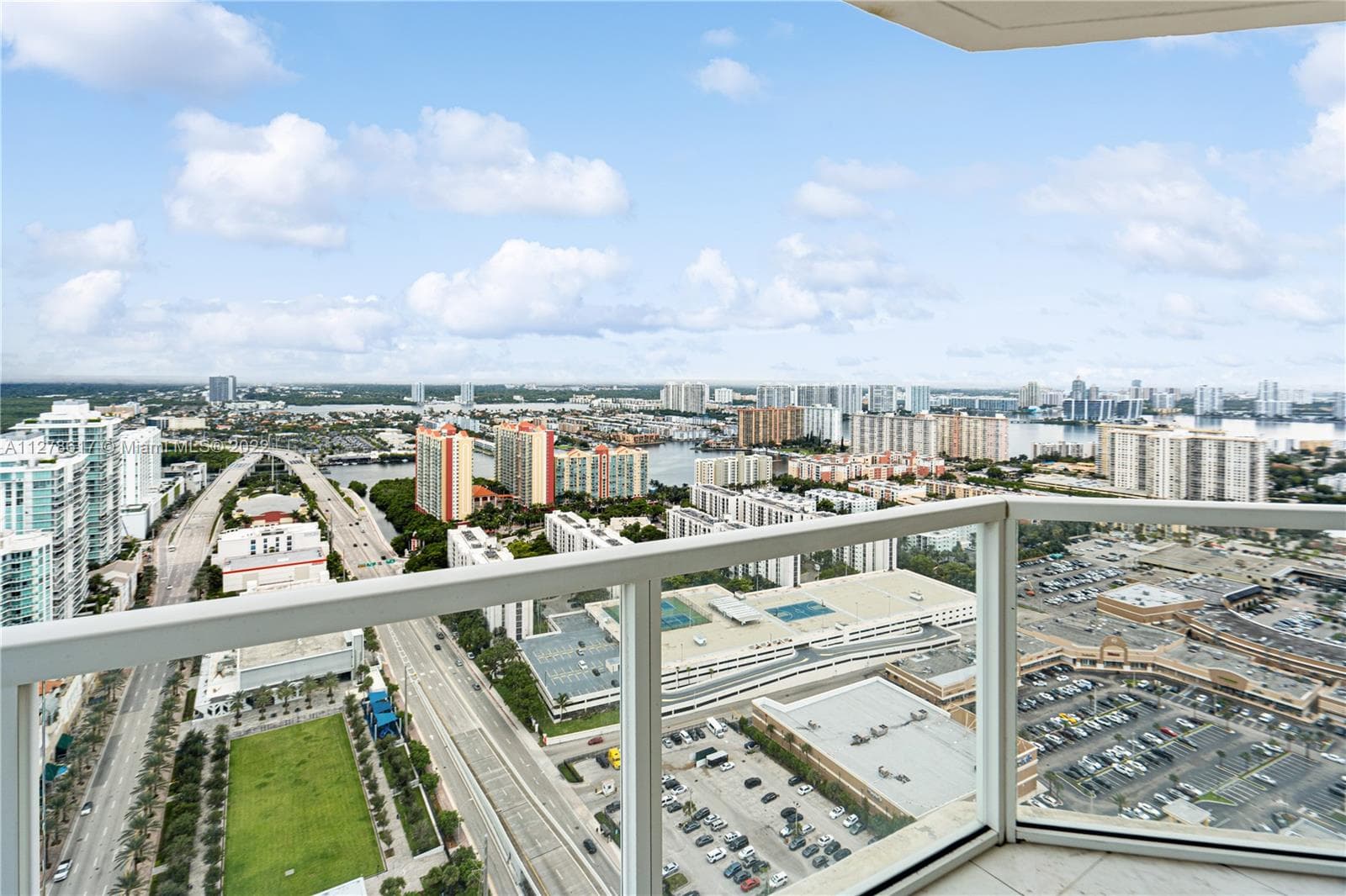 16699 Collins Ave # 4108, Sunny Isles Beach, FL 33160 photo 3