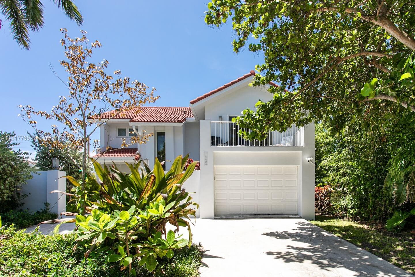 1022 Adams St, Hollywood FL 33019