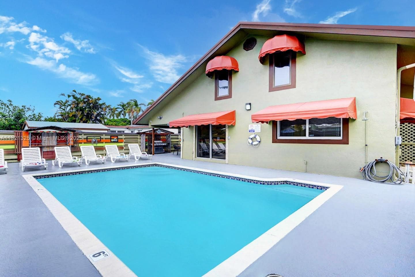 1020 N 13th Ter, Hollywood FL 33019