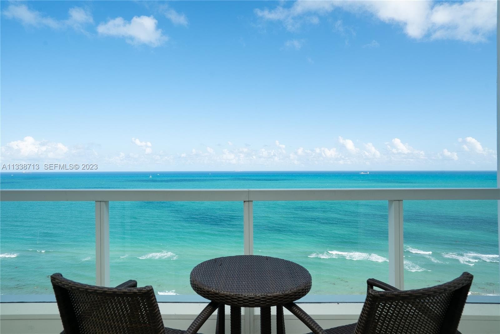 4391 Collins Ave, Miami Beach FL 33140 photo 2