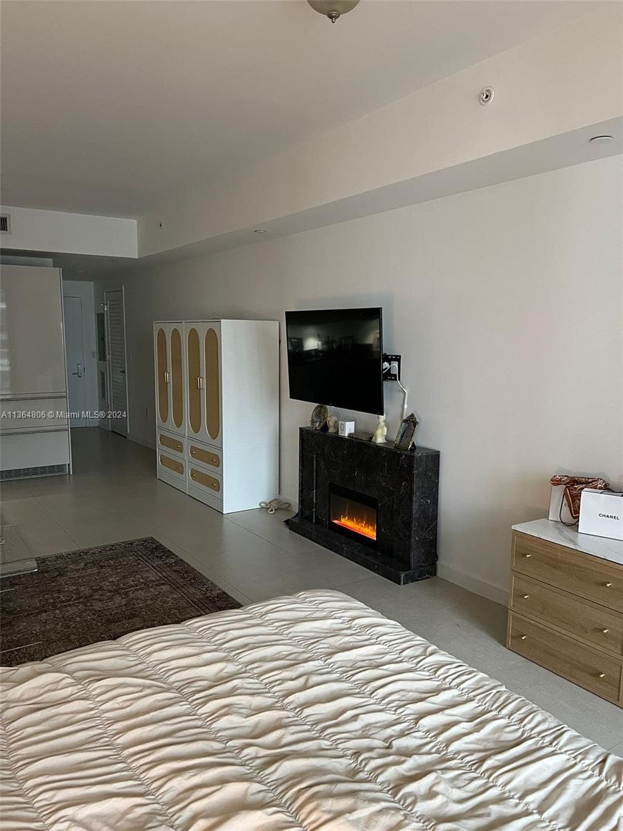 1010 Brickell Ave # 2010, Miami FL 33131 photo 5
