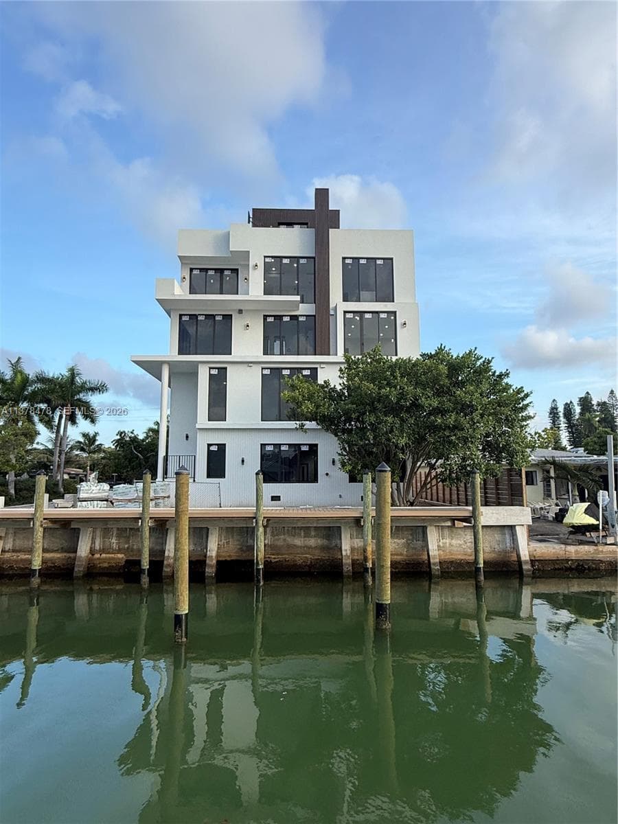 7300 Trouville Esplanade # 3, Miami Beach FL 33141