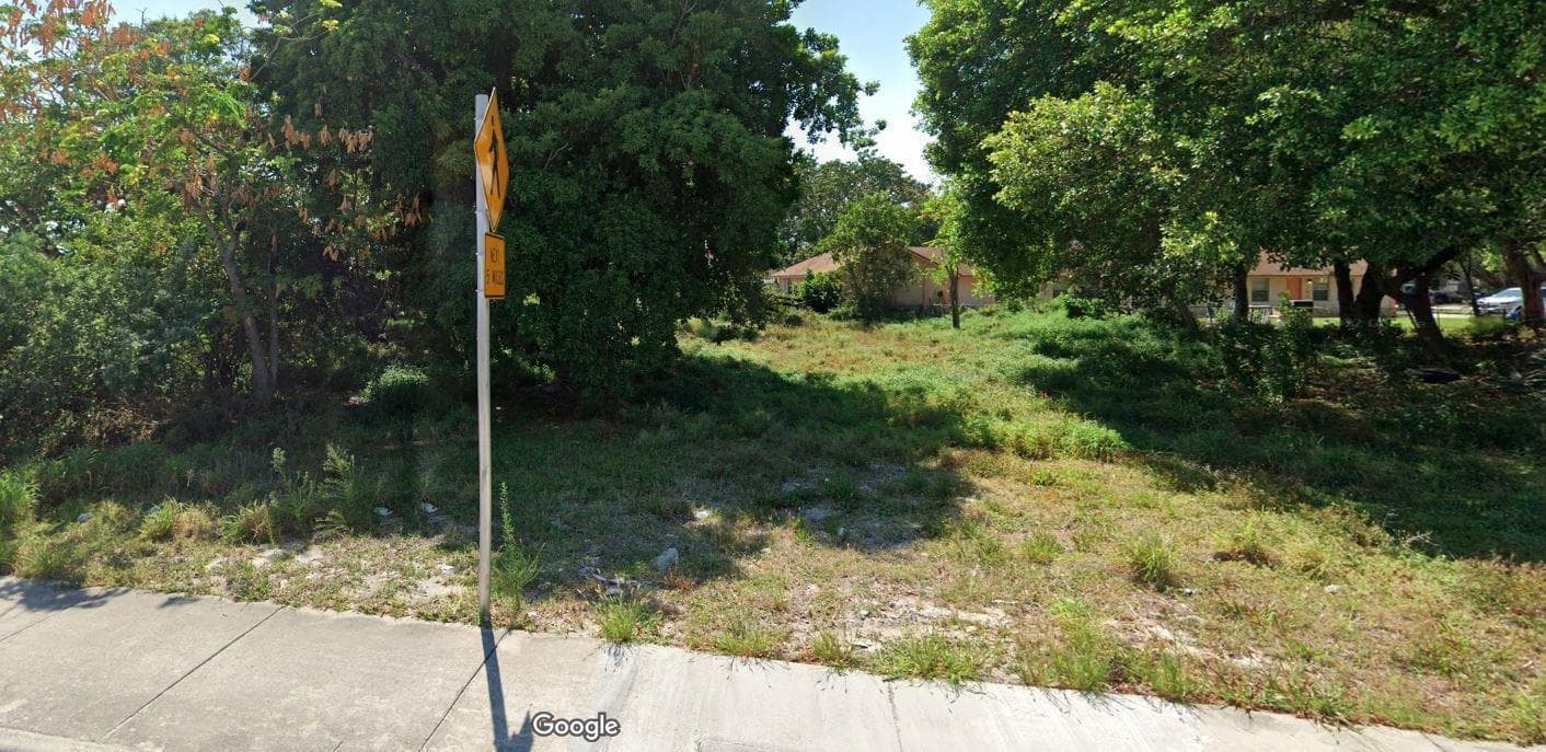 583 S Dixie Highway, Deerfield Beach FL 33441 photo 4