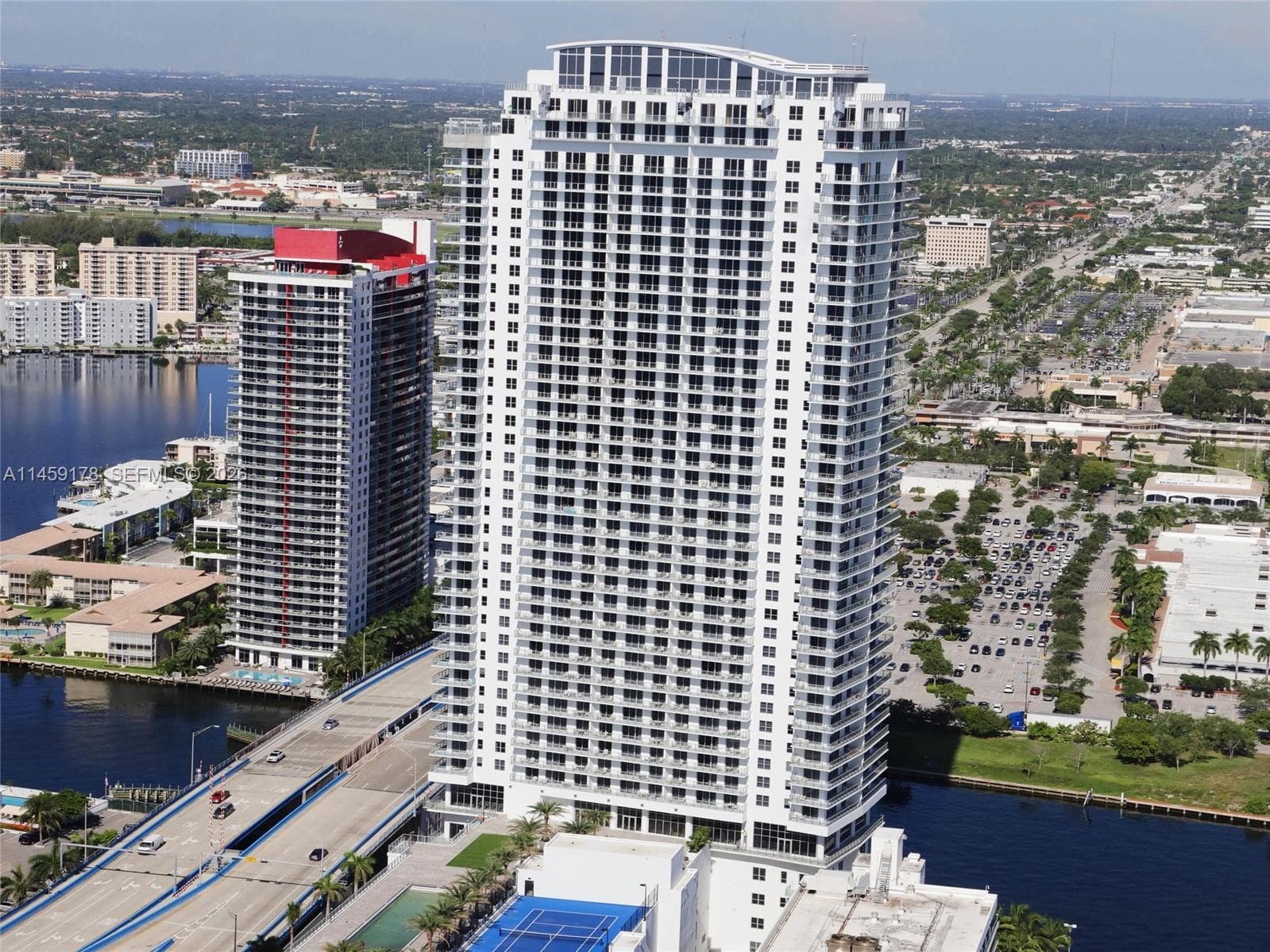 4010 S Ocean Dr # R2206, Hollywood FL 33019