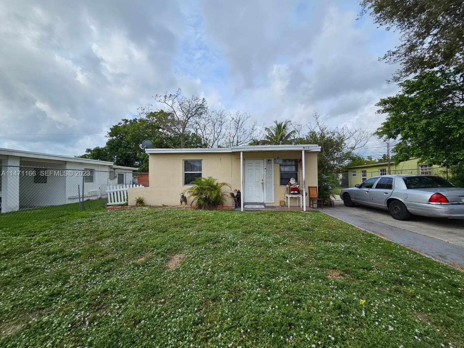 1817 NW 25th Ave, Fort Lauderdale FL 33311 photo 2