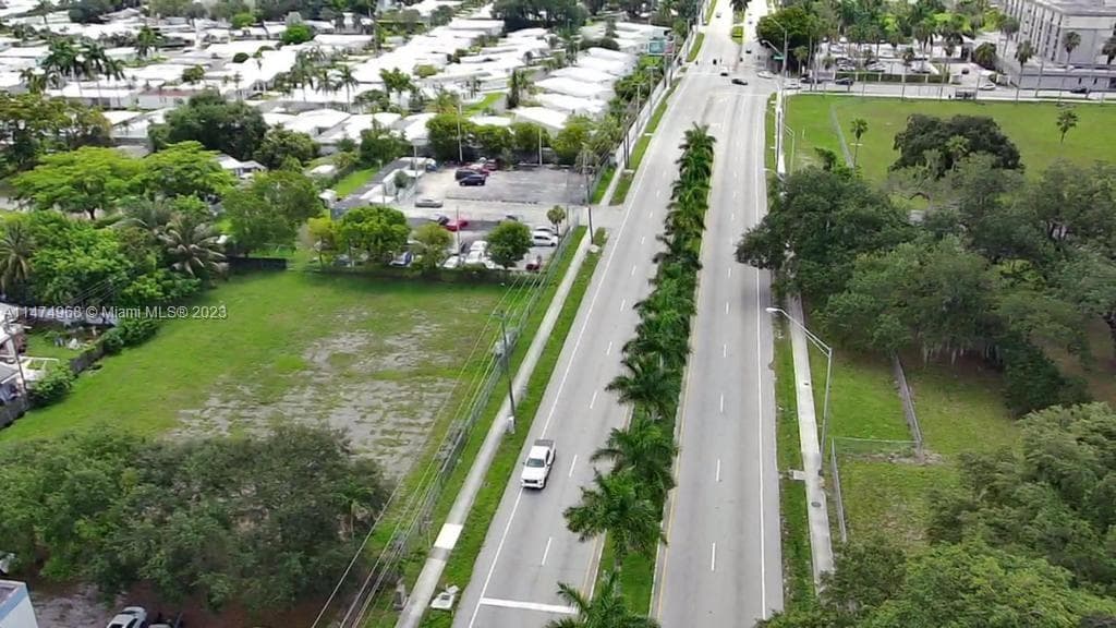 5421 W Hallandale Beach Blvd, West Park FL 33023 photo 4