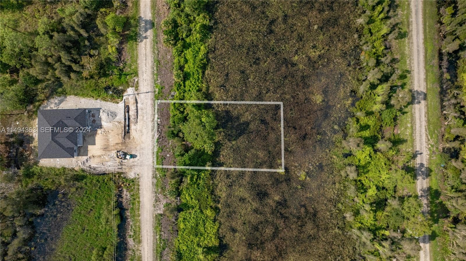 853 Belden Ave, Lehigh Acres FL 33936 photo 3