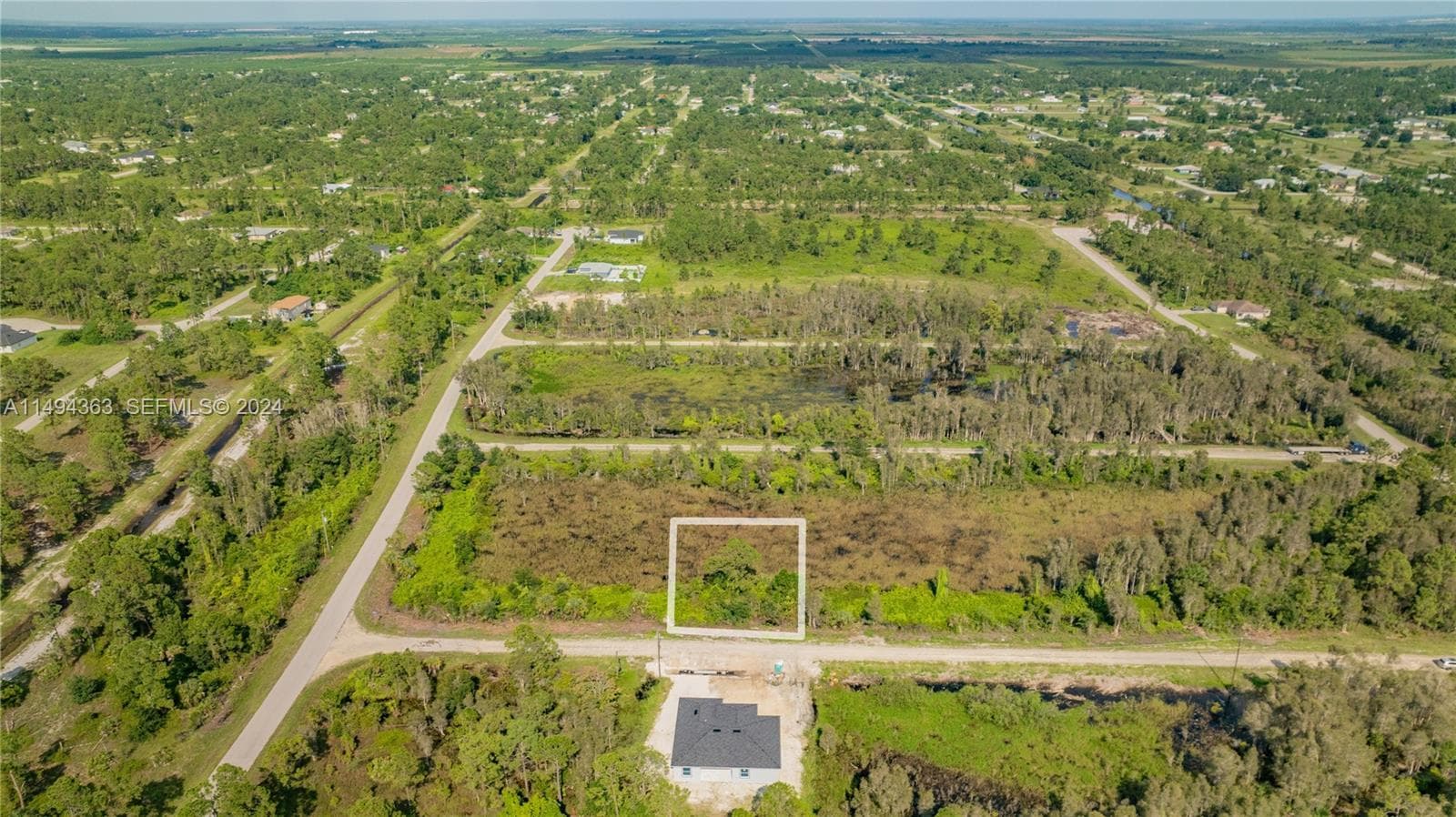 853 Belden Ave, Lehigh Acres FL 33936 photo 5