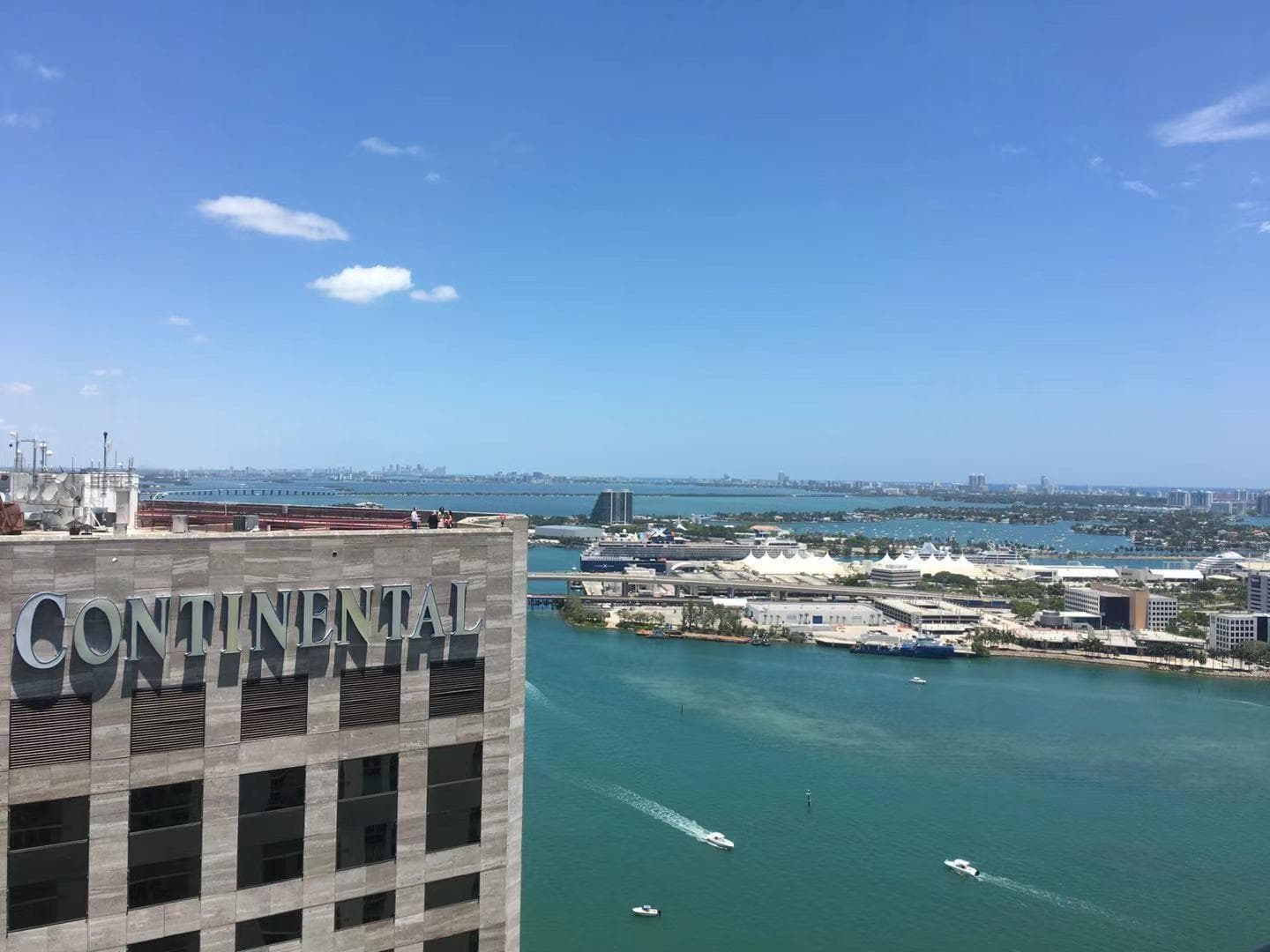 335 S Biscayne Boulevard # 4004, Miami FL 33131 photo 2