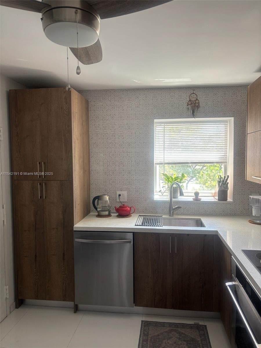 1865 S Ocean Dr # 4F, Hallandale Beach FL 33009 photo 4