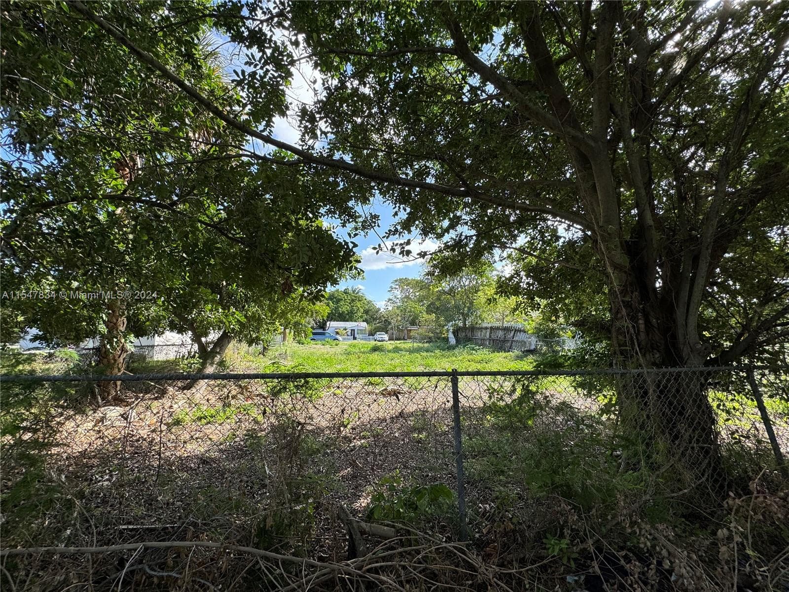2205 Coolidge St, Hollywood FL 33020 photo 4