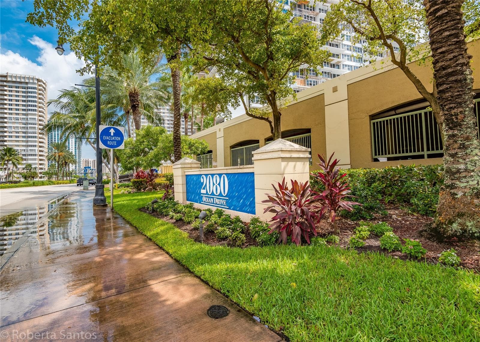 2080 S Ocean Dr # 602, Hallandale Beach FL 33009