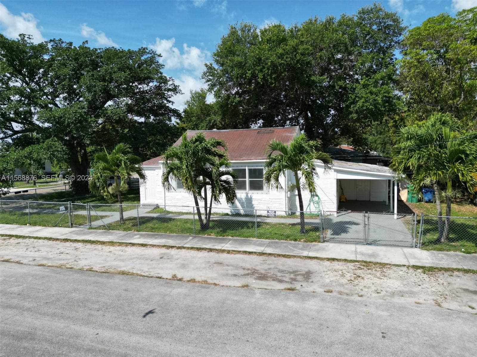 2255 NW 63rd St, Miami FL 33147 photo 2
