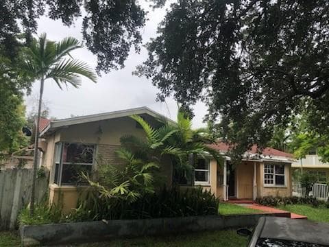 1922 Jefferson Street, Hollywood FL 33020 photo 2
