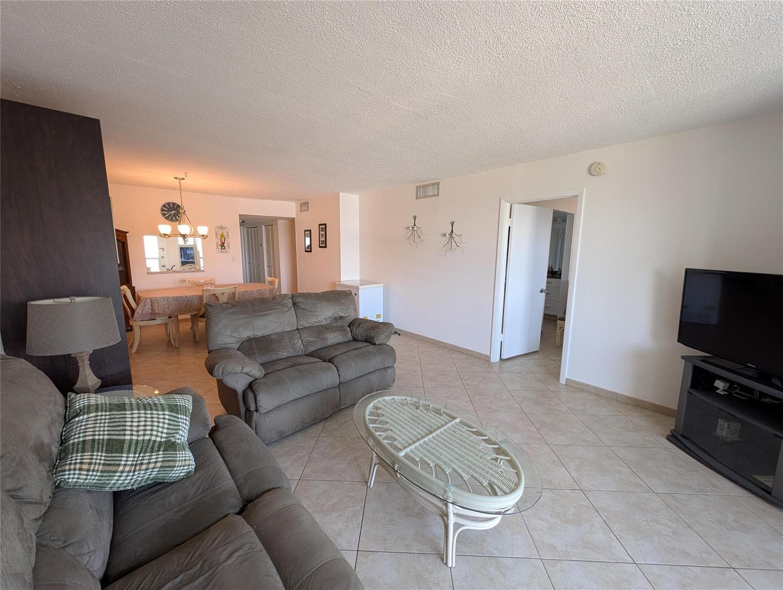 1893 S Ocean Drive # 405, Hallandale Beach FL 33009 photo 4