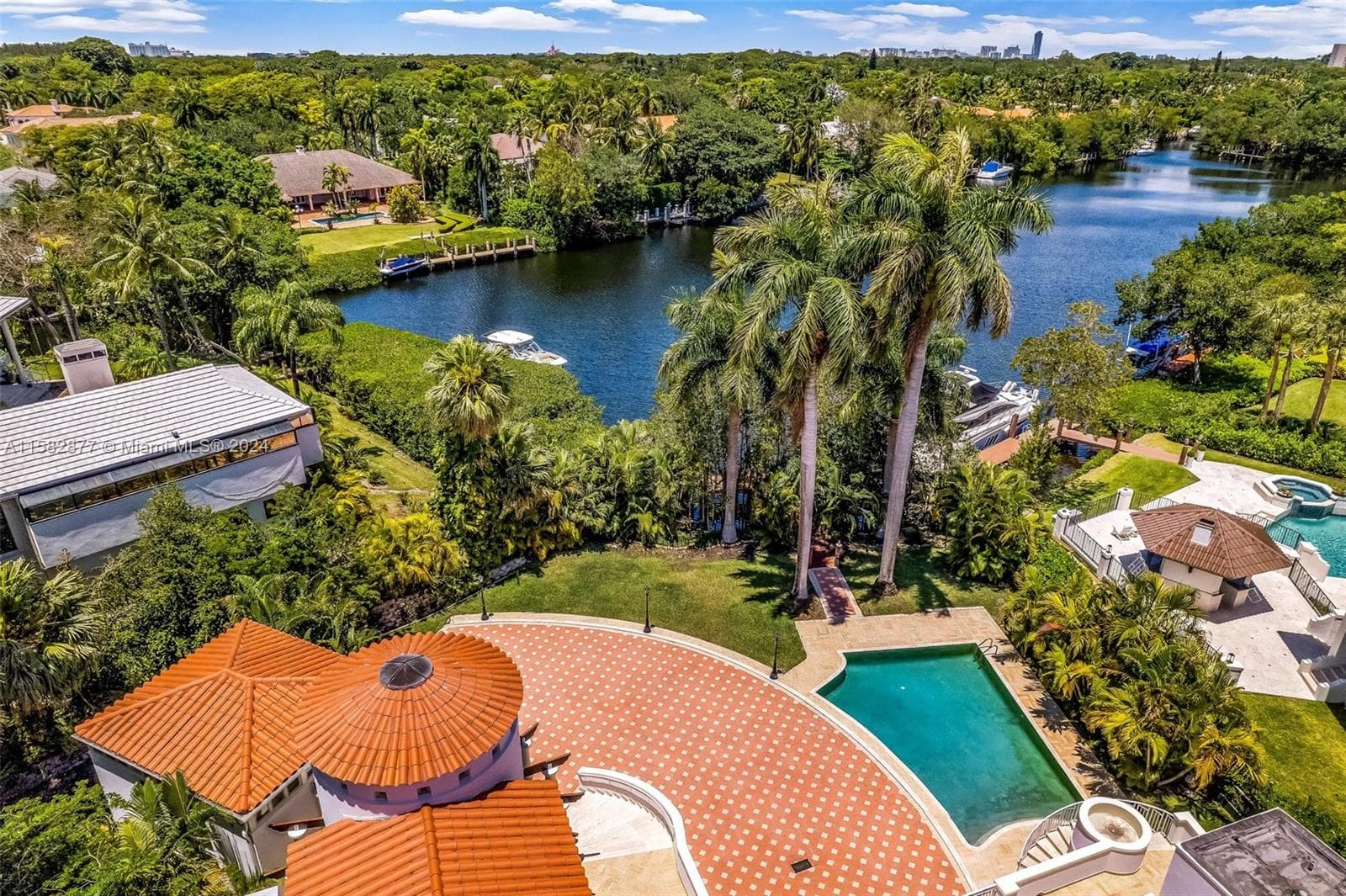 431 Costanera Rd, Coral Gables FL 33143 photo 4