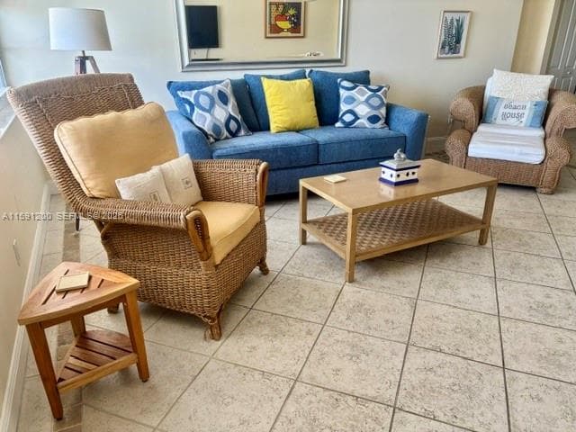 100 Lincoln Rd # 1434, Miami Beach, FL 33139 photo 3