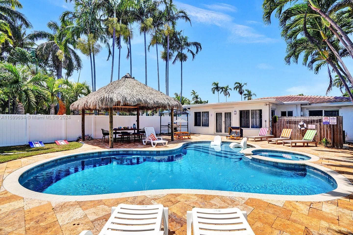 1206 Lincoln St, Hollywood FL 33019