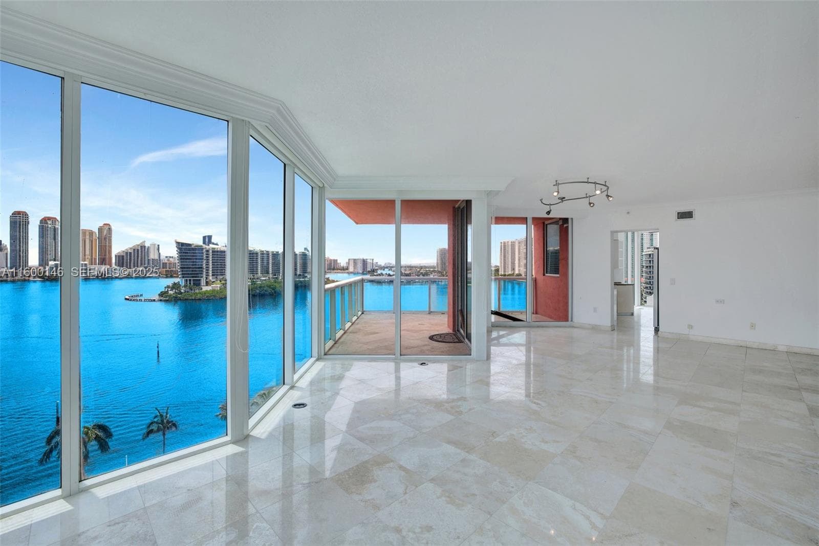 3370 Hidden Bay Dr # 1208, Aventura FL 33180 photo 2