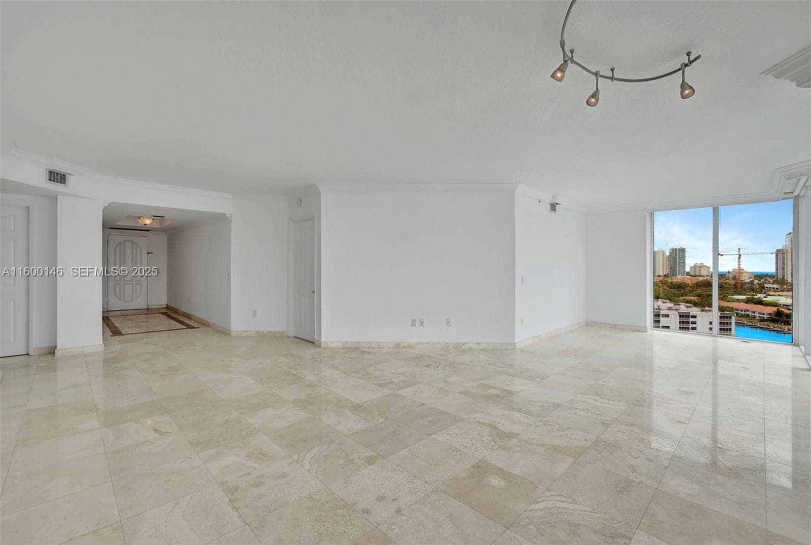 3370 Hidden Bay Dr # 1208, Aventura FL 33180 photo 3