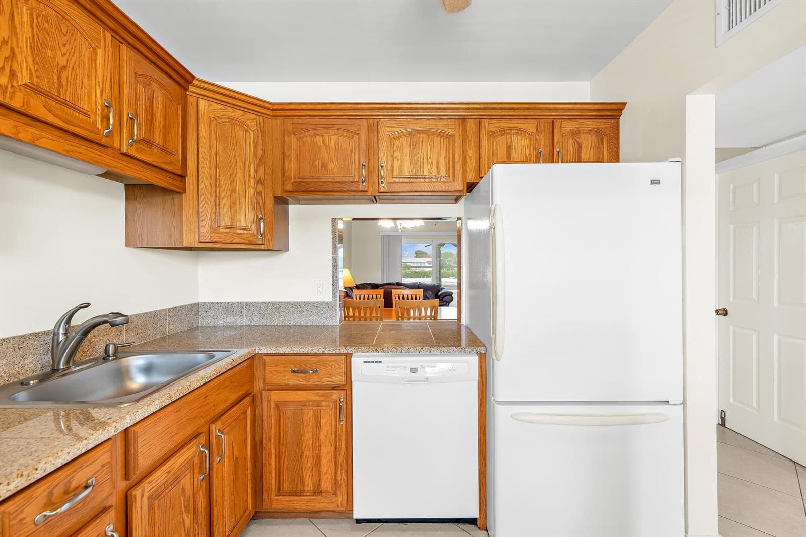 601 NW 76th Terrace # 206, Margate FL 33063 photo 3