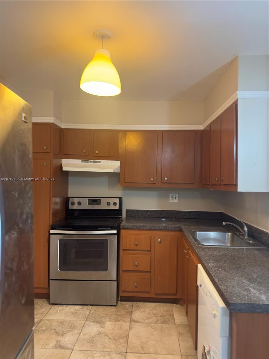 4324 NW 9th Ave # 3A, Deerfield Beach FL 33064 photo 2
