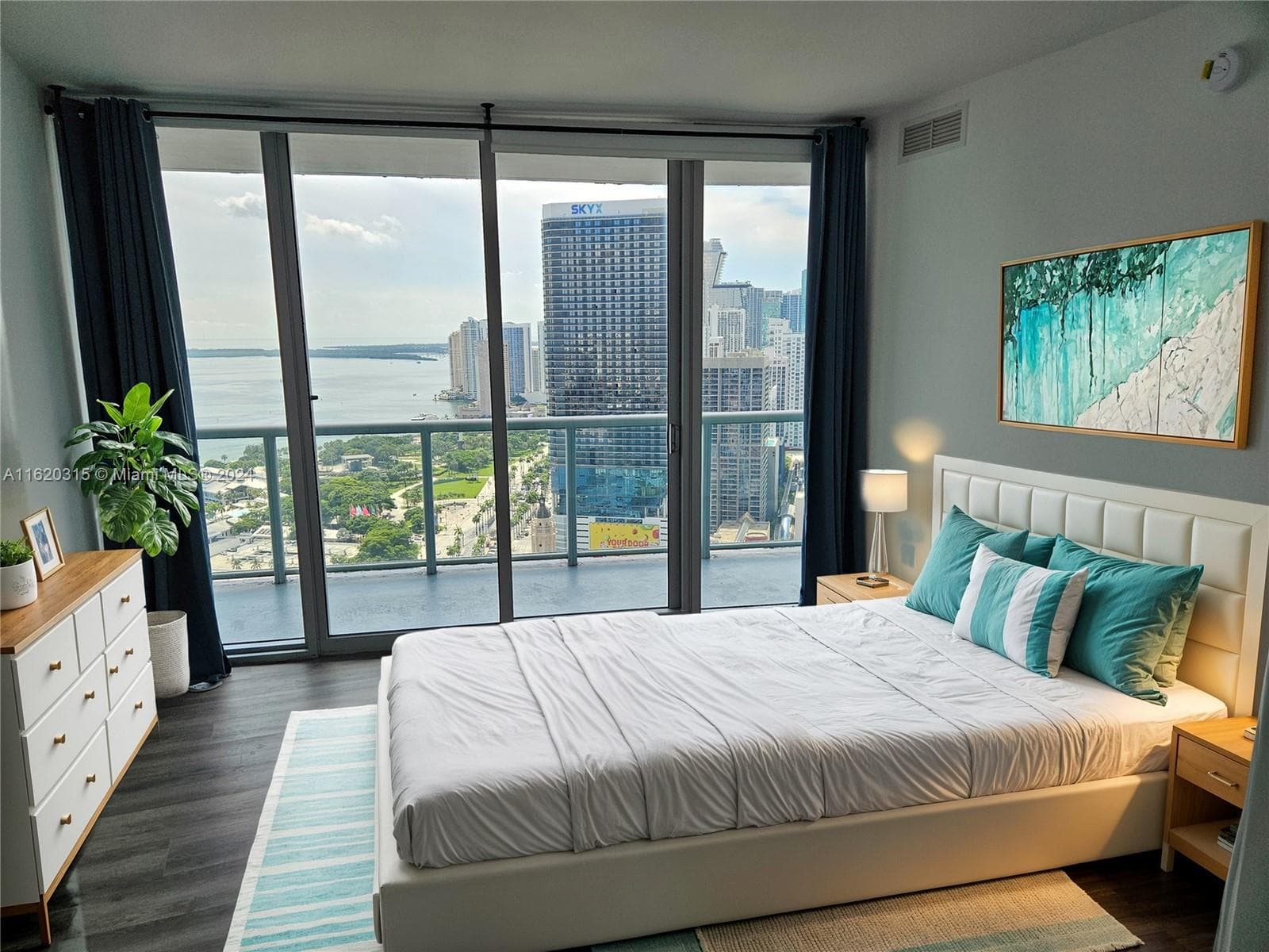 888 Biscayne Blvd # 4001, Miami FL 33132 photo 5