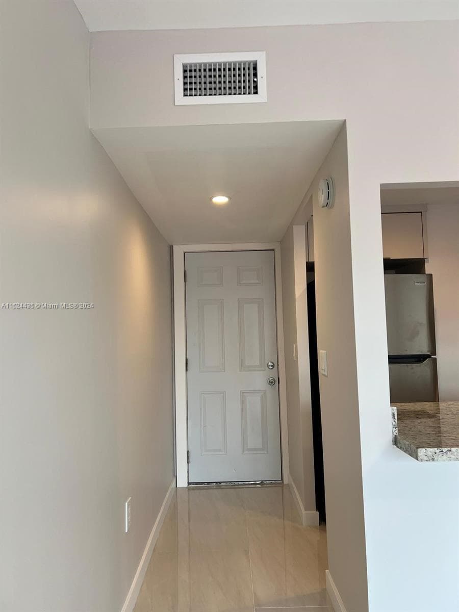 6580 W Flagler St # 309, Miami FL 33144 photo 3