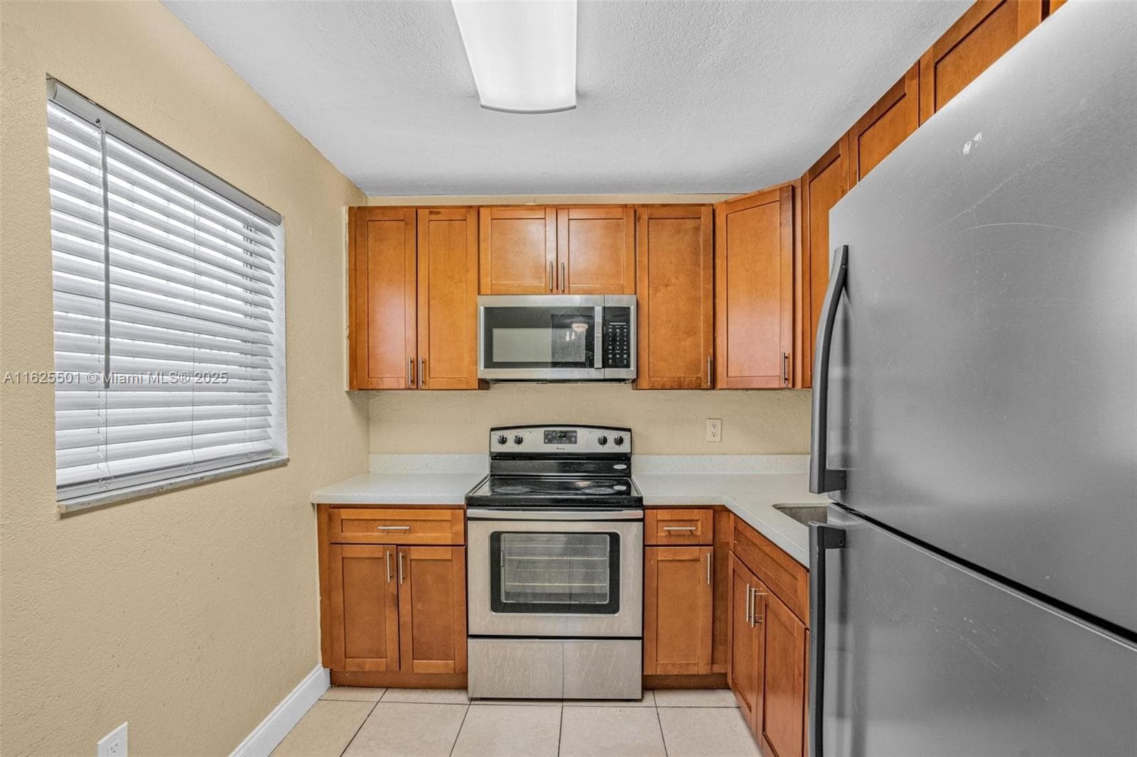 15600 NW 7th Ave # 306, Miami FL 33169