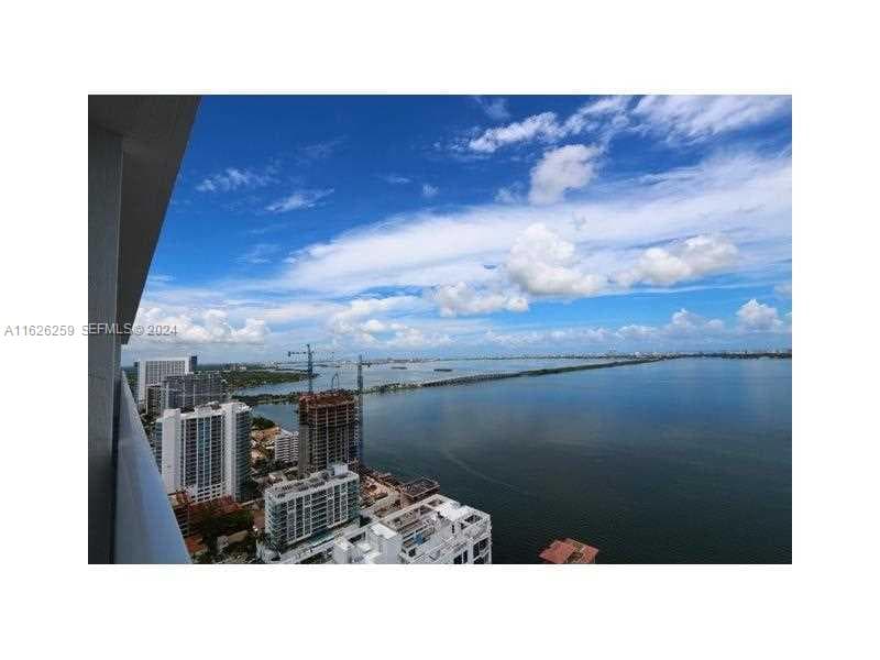 600 NE 27th St # 2302, Miami FL 33137 photo 5