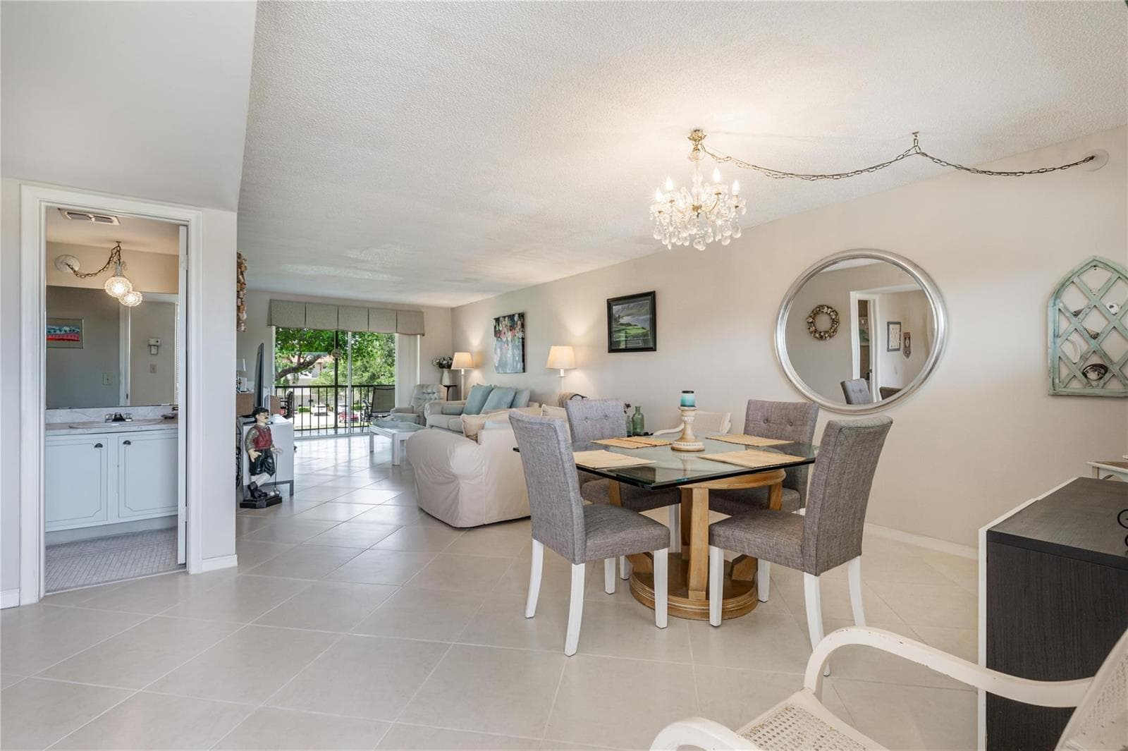671 S Hollybrook Drive # 306, Pembroke Pines FL 33025 photo 3