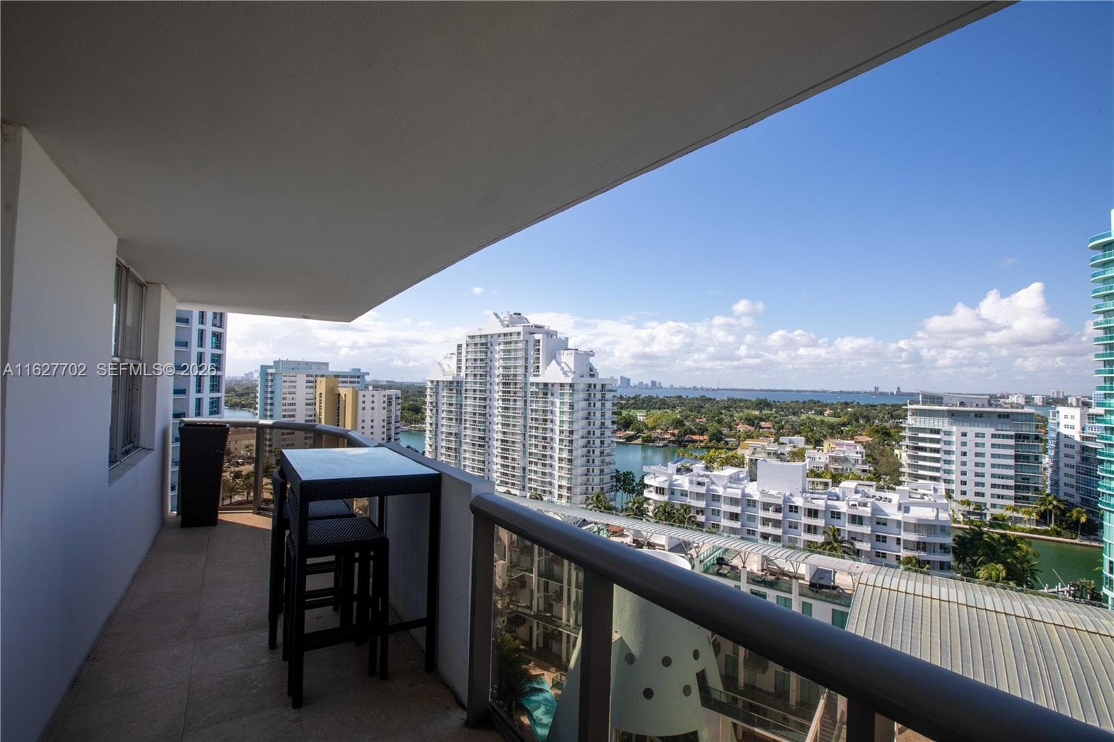 6039 Collins Ave # 1728, Miami Beach FL 33140 photo 2