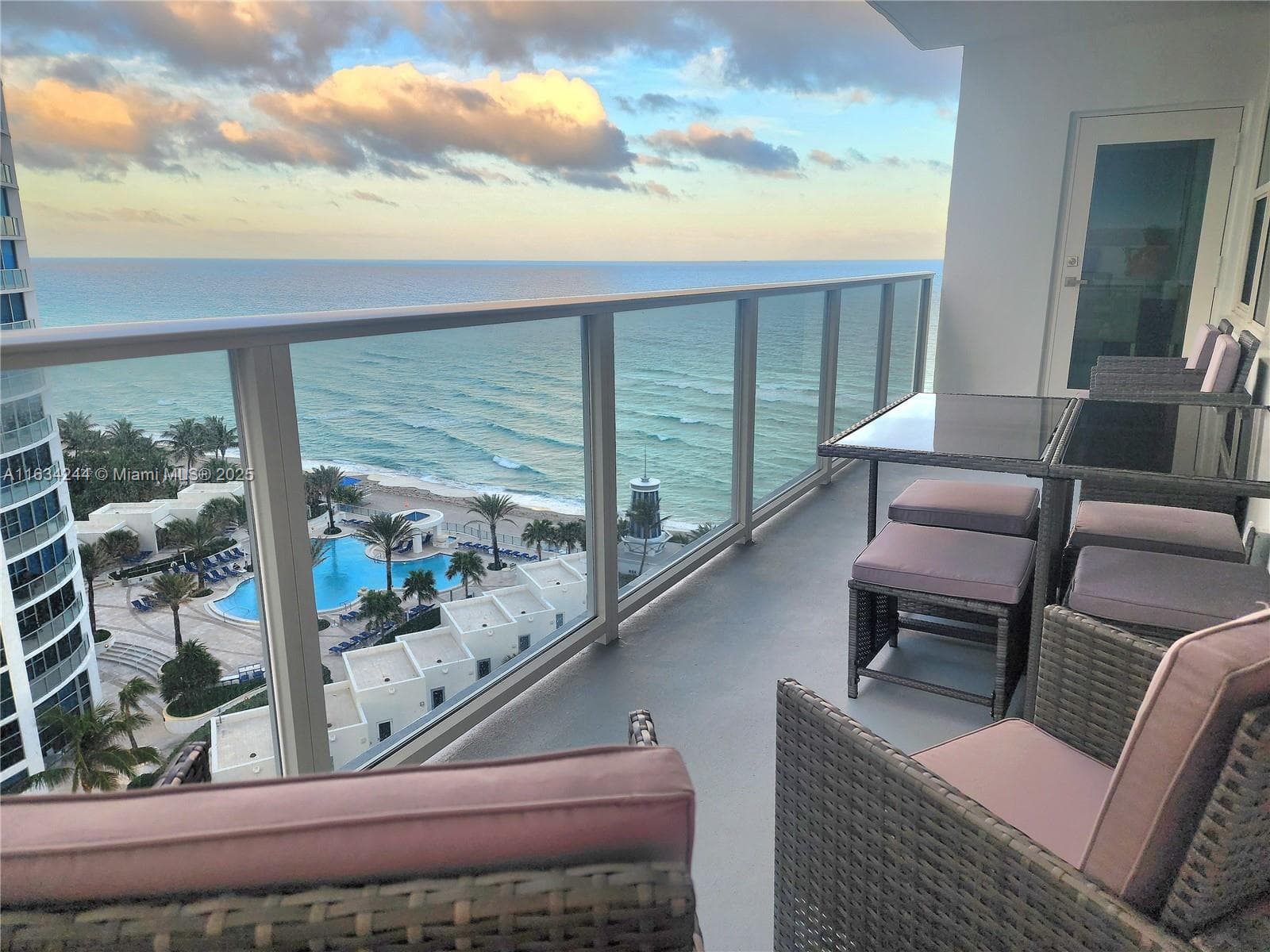 3505 S Ocean Dr # 1409, Hollywood, FL 33019
