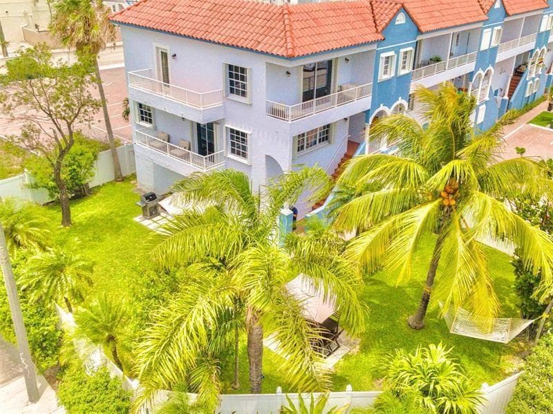 355 Virginia Street # 1, Hollywood FL 33019 photo 4