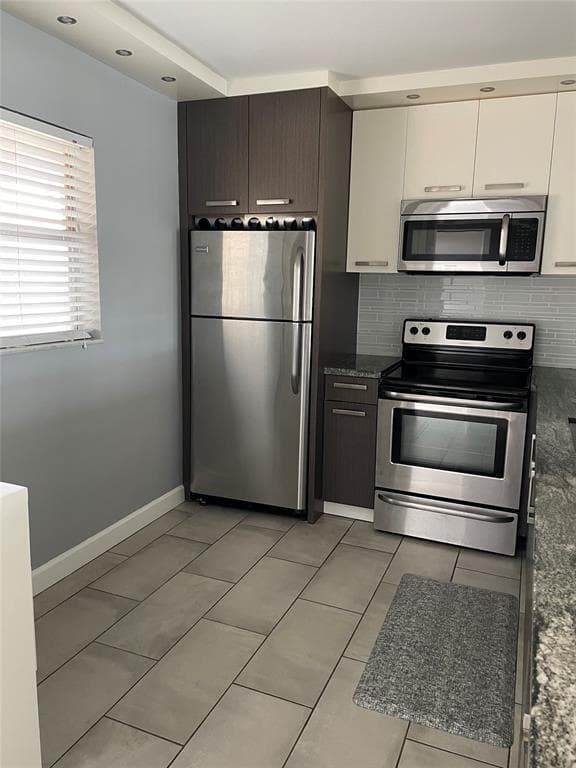 2850 Somerset Drive # 404l, Lauderdale Lakes FL 33311 photo 2
