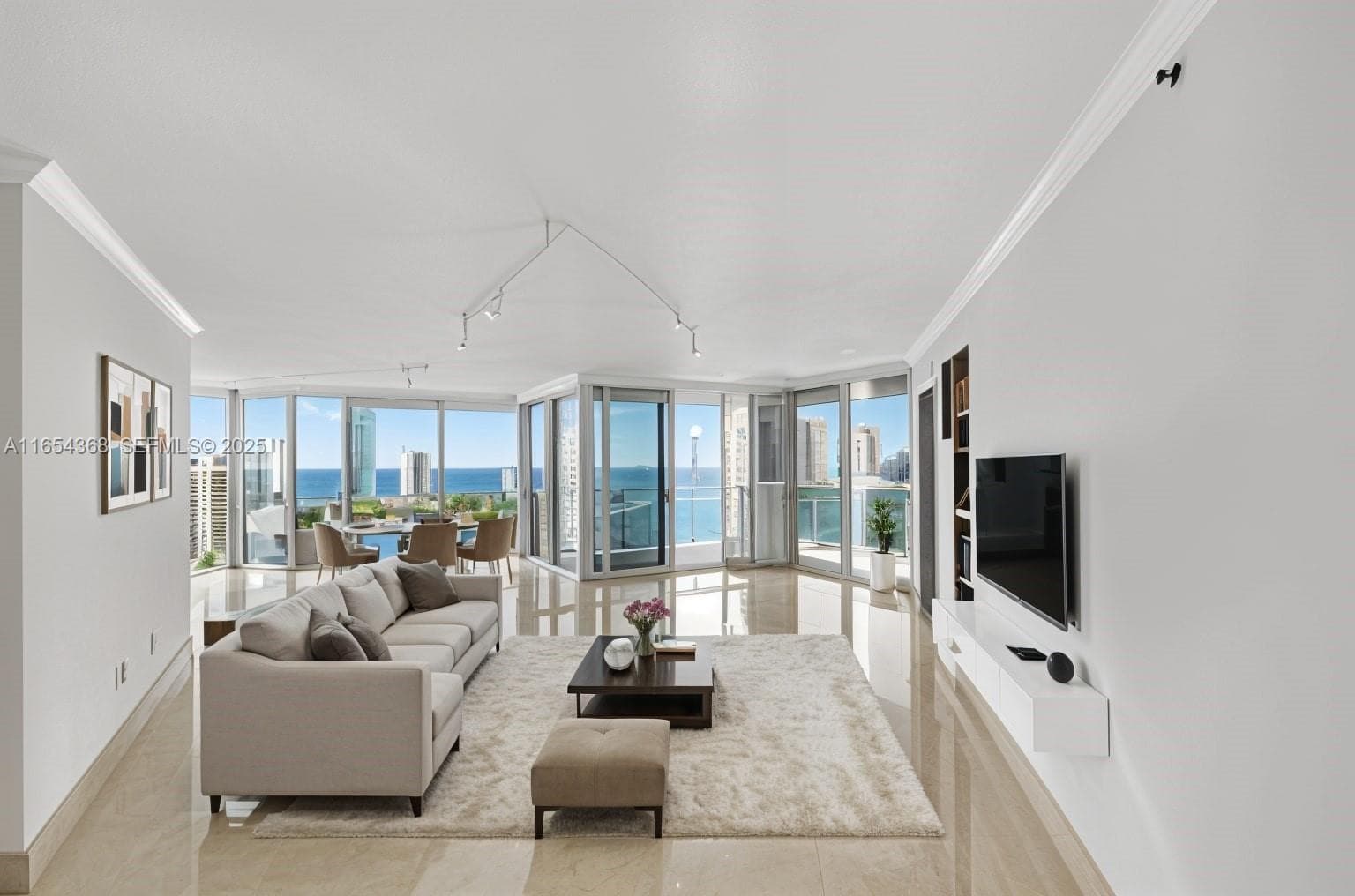 3370 Hidden Bay Dr # 2708, Aventura FL 33180 photo 2