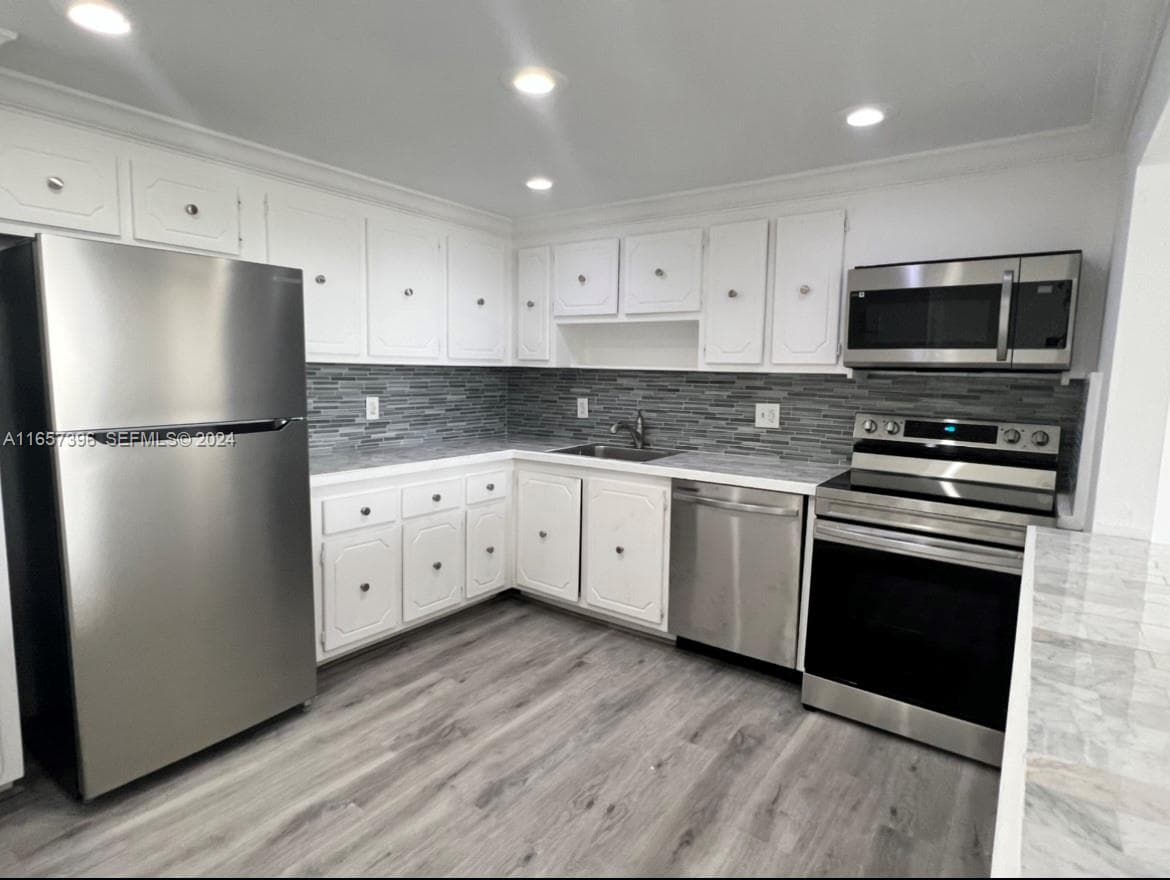 13499 Biscayne Blvd # 1205, North Miami FL 33181 photo 2