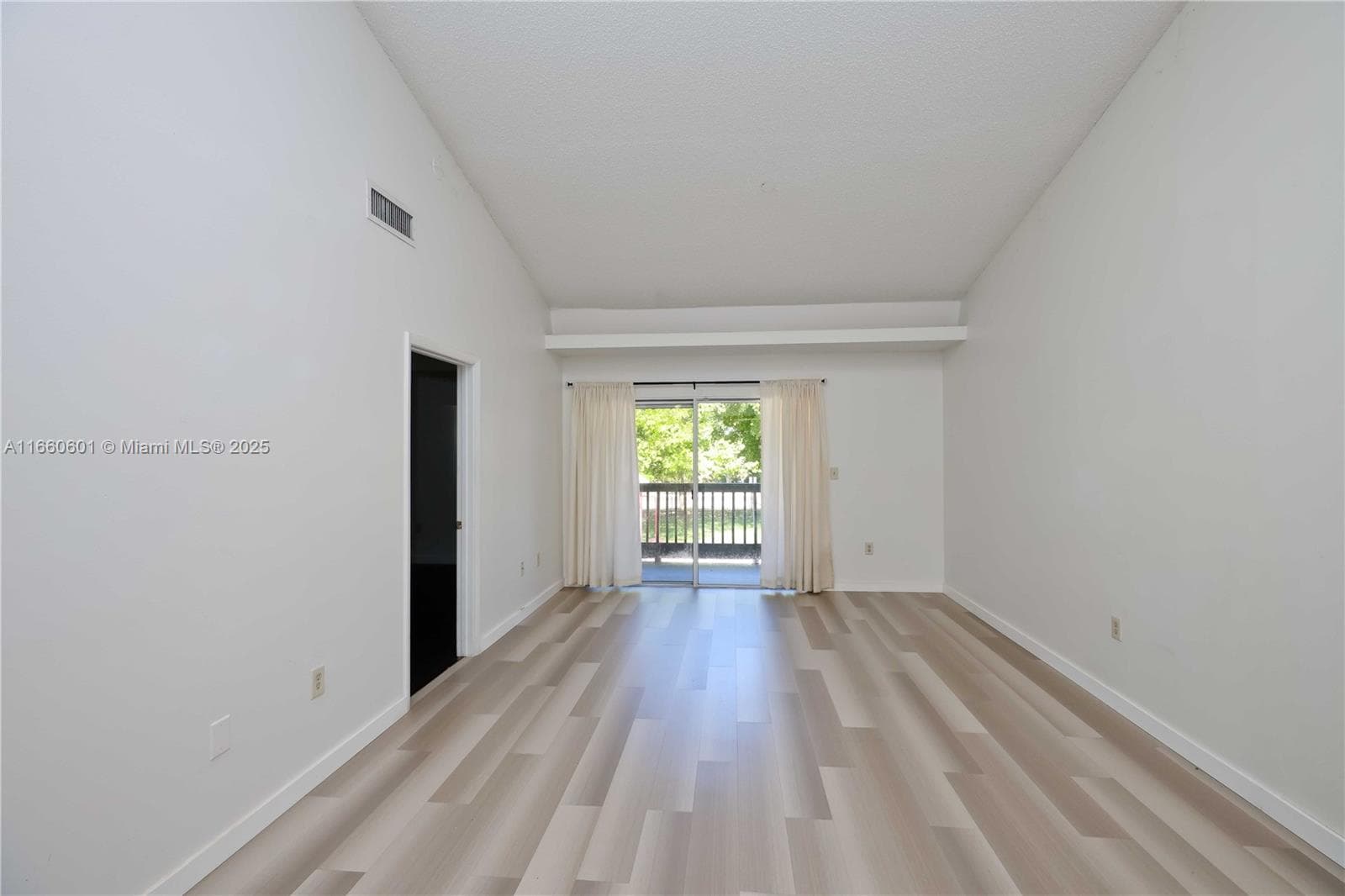 446 SW 113th Way # 446, Pembroke Pines FL 33025 photo 3