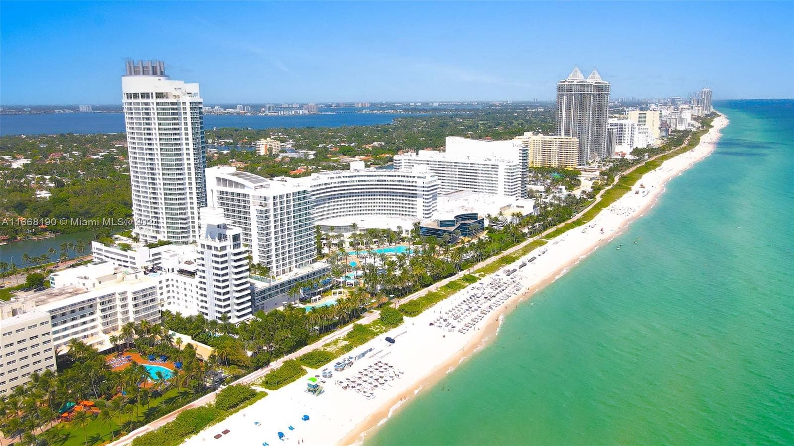4391 Collins Ave # 1502, Miami Beach FL 33140 photo 3